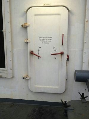 4 θαλάσσια Weathertight πόρτα 10mm χάλυβα στέγασης συνδετήρων πάχος