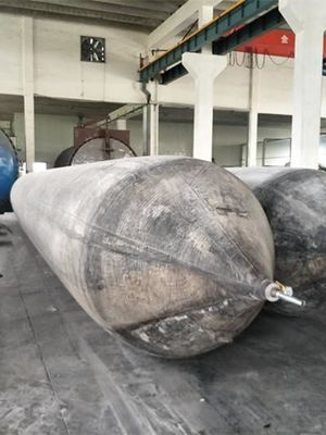 Επτά στρώσεις αερόσακος από φουσκωτό καουτσούκ για την αποβάθρα εκτόξευσης